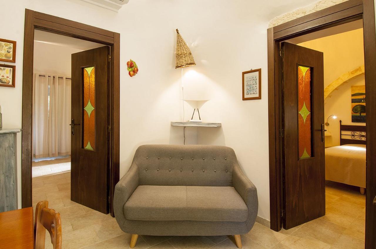 B&B Trulli Valle D'Itria มาร์ตินาฟรังกา ภายนอก รูปภาพ