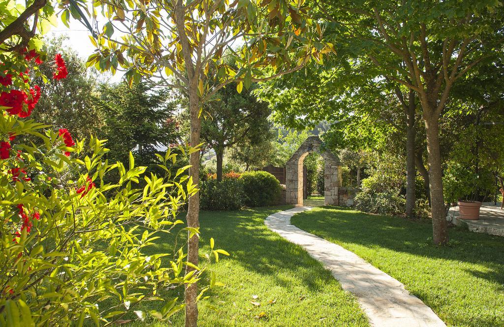 B&B Trulli Valle D'Itria มาร์ตินาฟรังกา ภายนอก รูปภาพ