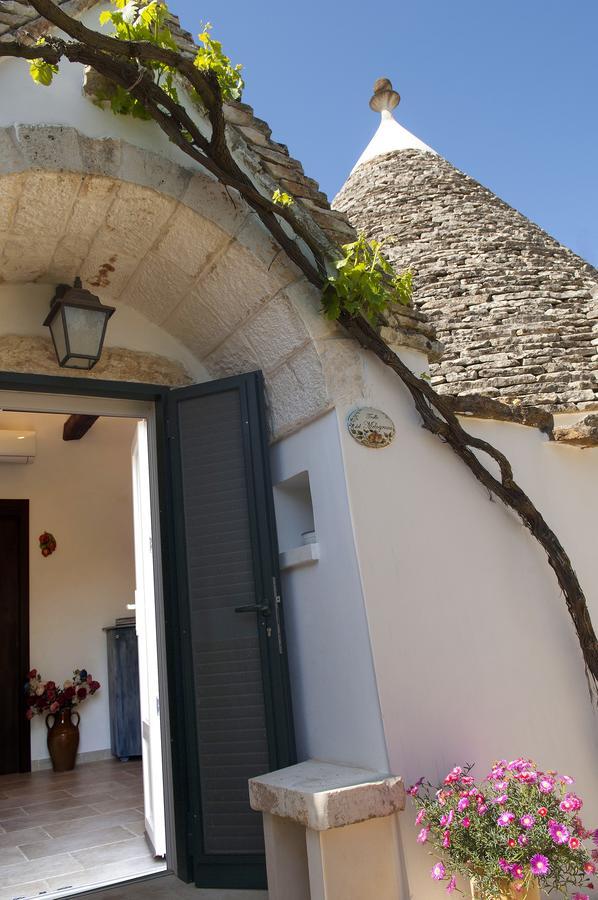 B&B Trulli Valle D'Itria มาร์ตินาฟรังกา ภายนอก รูปภาพ